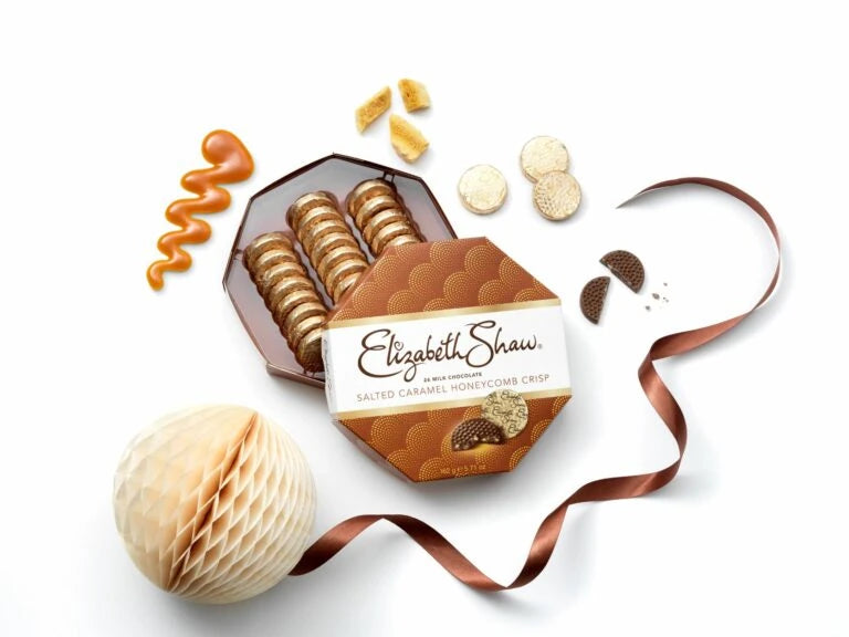 Elizabeth Shaw Mjölkchoklad med Salt Karamellkrisp 162g