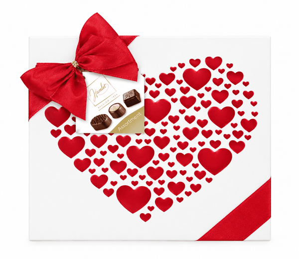Hamlet Pralinask Hjärtan gift box with red satin ribbon and assorted chocolates