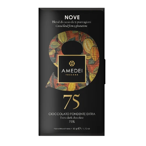 Chokladshopen Amedei No 9 mörk chokladkaka med 75% kakao, förpackad i en elegant svart ask med guldtext.