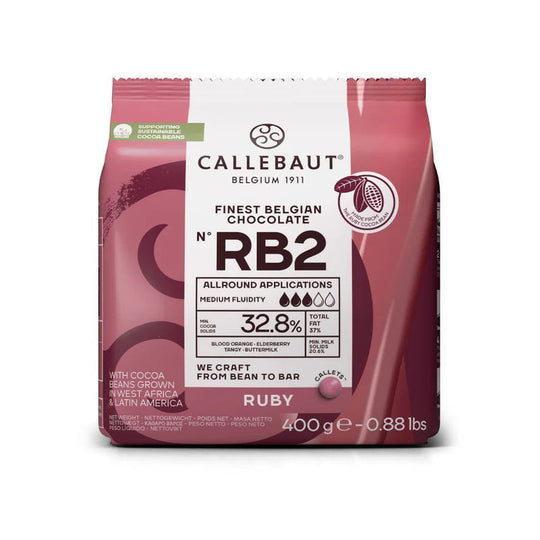Chokladshopen Callebaut RB2 Ruby choklad i 400g påse med rosa färg och fruktig smak för bakning och desserter.