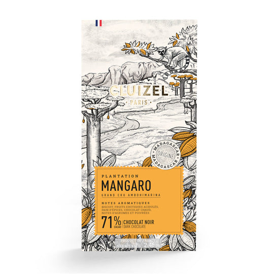 Chokladshopen Cluizel Mangaro 71% mörk chokladkaka med illustration av Madagaskar och citrustoner