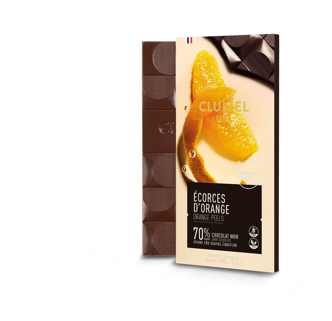 Chokladshopen Cluizel mörk chokladkaka 70% med kanderade apelsinskal i elegant förpackning