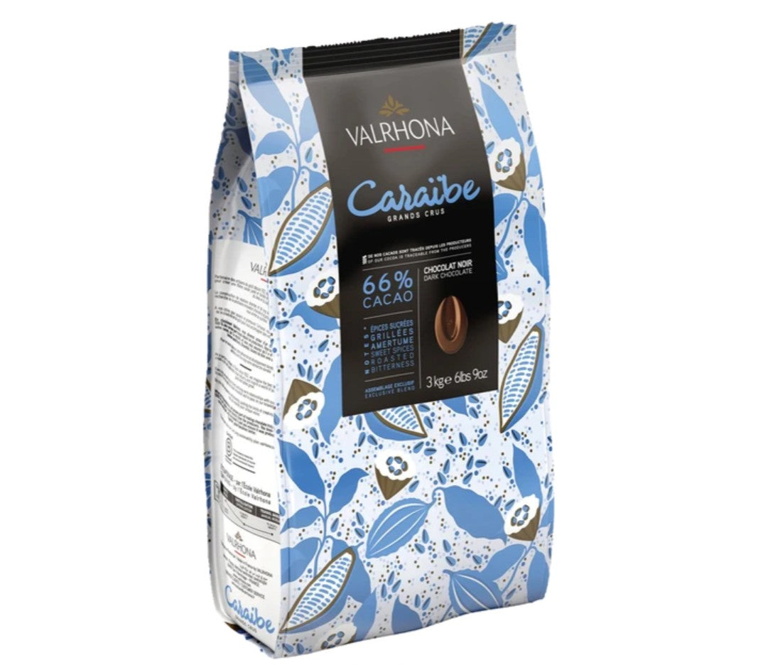Chokladshopen Valrhona Caraïbe 66% mörk choklad i 3 kg förpackning med blommigt mönster för bakning och praliner