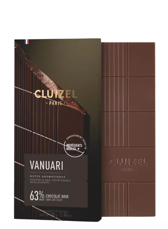 Cluizel Vanuari mörk choklad 63% kakao med segmenterad yta och svart förpackning